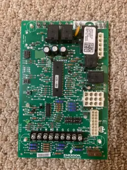 TRANE FURNACE MAIN CONTROL BOARD CNT06015