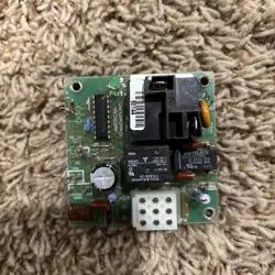 TRANE AMERICAN STANDARD CONTROL BOARD 21C140501G44 CNT04695