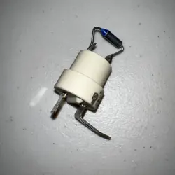 TRANE AMERICAN STANDARD FUS00826 FUSIBLE LINK/PORCELAIN HOLDER 227F 109C