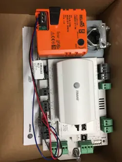 210 VAV CONTROLLER