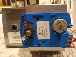 8 INCH X 10 INCH TRANE 24VAC MOTORIZED DAMPER