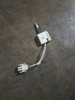 768A-5 TRANE  GAS FURNACE IGNITOR- PART# B340971P01 WHITE RODGERS B340971 P01 ♧