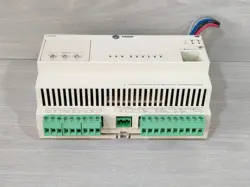 TRANE UC400 X13651492-03 REV R PROGRAMMABLE CONTROLLER -W/O ANY ACCS.
