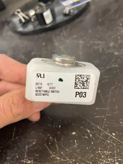 TRANE AMERICAN STANDARD ROLLOUT LIMIT SWITCH L180F B330748P03