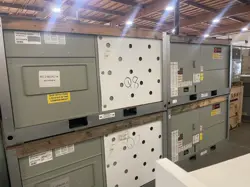 5 TON TRANE ROOFTOP UNIT GAS / ELECTRIC 460V-3PH M# GBC060A4ELB050000A1