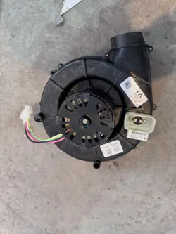 7092-0238 D342097P01. CHIPPED!