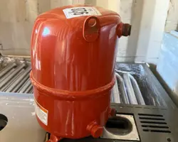 TRANE COMPRESSOR 2.33 TON 410A MODEL #COM09281 200/60/1 DP28D-BB1-KA COM9281