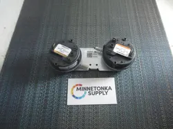 PRESSURE SWITCH ASSEMBLY