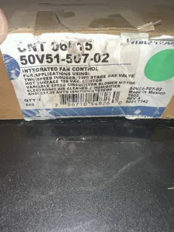 TRANE AMERICAN STANDARD FAN CONTROL BOARD CNT06015