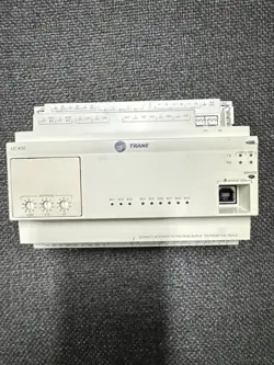 NEW TRANE UC400 PROGRAMMABLE CONTROLLER X13651492-02