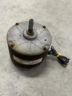 TRANE X70370271010 FAN MOTOR 5KCP39DGV441AS MOT11447 USED