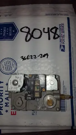 WHITE RODGERS  36E22209 GAS VALVE 36E22 209  TRANE / AMERICAN STANDARD