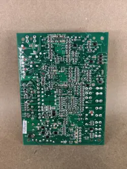 BOARD 49E22-120 101798-03