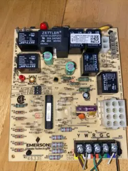 50M56-289-01  EMERSON GAS FURNACE CONTROL CIRCUIT BOARD PCBBF122.