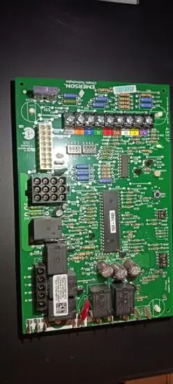 EMERSON 50V51-290-01 FURNACE CONTROL CIRCUT BOARD