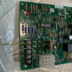 TRANE 50M56-495-04 EMERSON  FURNACE CONTROL CIRCUIT BOARD D345780P01