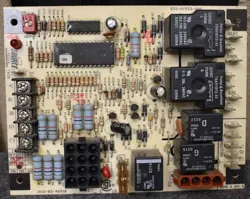 EMERSON 031-01933-000 LENNOX 1012-83-9651B FURNACE CONTROL CIRCUIT BOARD