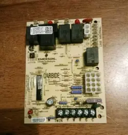 GOODMAN EMERSON CLIMATE TECHNOLOGIES CIRCUIT CONTROL BOARD NPCBBF112S