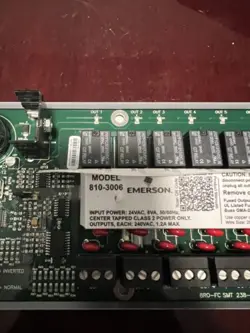 NEW EMERSON CPC RELAY OUTPUT BOARD 8RO 810-3006