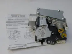 WHITE RODGERS EMERSON 36G54-238 GOODMAN 0151F00000PS MANIFOLD GAS VALVE - NEW