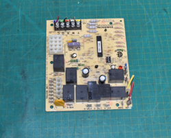 EMERSON CLIMATE TECHNOLOGIES 4633F CIRCUIT BOARD USED