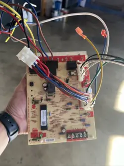 WHITE RODGERS EMERSON 50A66-843 FURNACE CONTROL CIRCUIT BOARD