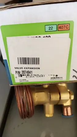 NEW EMERSON THERMAL EXPANSION VALVE 2074941