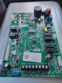 EMERSON PCBBF241 50L47-290-01 CONTROL CIRCUIT BOARD 0131F00277