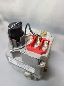 GAS CONTROL VALVE