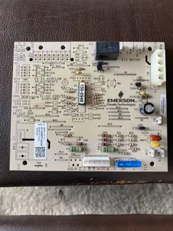 EMERSON CLIMATE TECHNOLOGIES 4632E CIRCUIT BOARD NEW