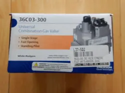 36C03-300 UNIVERSAL