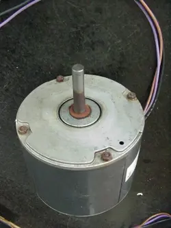 EMERSON CONDENSER FAN MOTOR K55HXJPM-9251 X70370299010 1/6 HP 200/230V 825 RPM