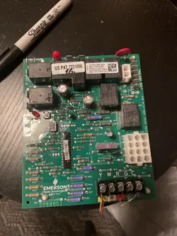 FURNACE CONTROL BOARD EMERSON SP/N 50M56-290-01