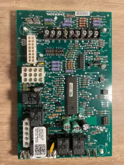 EMERSON D156245P01 / 50V51-507-90 / CNT06015 FURNACE CONTROL BOARD 