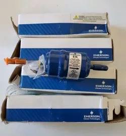 4 EMERSON EK032SVC LIQUID LINE FILTER DRIER  1/4