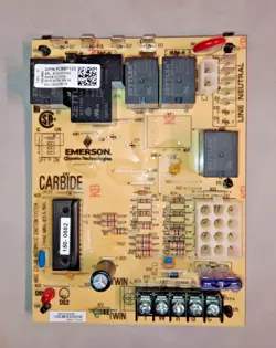 BOARD 50T55-289-04