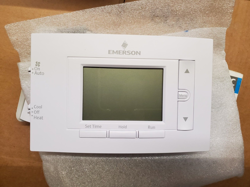 EMERSON PREMIUM 1F83C-11PR CONVENTIONAL (1H/1C) PROGRAMMABLE THERMOSTAT