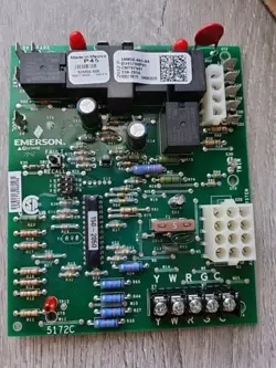 EMERSON D345780P01 FURNACE CONTROL BOARD 50M56 495 04 CNT07941