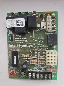 FURNACE CONTROL BOARD 50A65-5165, 150-0815, NUM#230