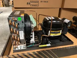 EMERSON / COPELAND CONDENSING UNIT MUPM-0031-IAA-121 (R290  1/3 HP M TEMP)