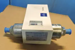 NEW TRANE EMERSON X13240074040 DIFFERENTIAL PRESSURE CONTROL FD113-SNBAA-74040