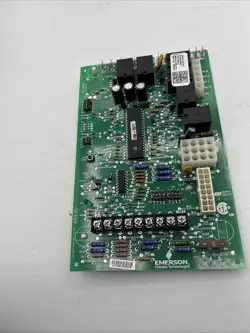 EMERSON 50V51-507-02 / D156245P01 FURNACE CONTROL BOARD SEE PICS 30 DAY WARRANTY