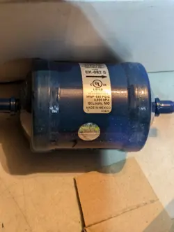 EMERSON EK-082S LIQUID LINE FILTER - DRIER 1/4” ODF SOLDER  NEW IN BOX