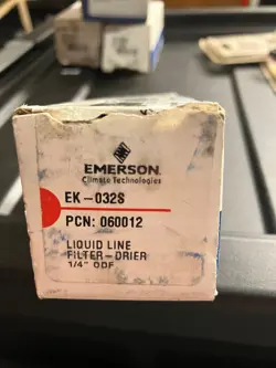NEW EMERSON LIQUID LINE FILTER DRIER EK-032S COMPRESSOR HVAC EK032S