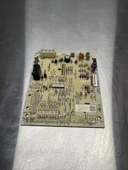 RHEEM EMERSON AIR HANDLER CONTROL BOARD 47-102077-02-03 48X21-101-01  USED