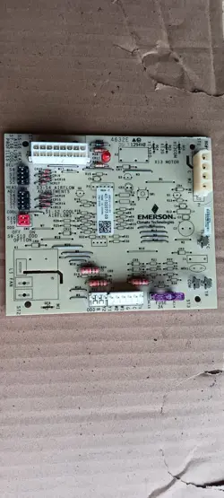 RUUD 47-102077-03 USED