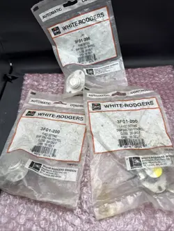 PACK OF 3 EMERSON WHITE RODGERS 3F01-200 SNAP DISC FAN CONTROL NOS