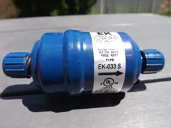 EK 033S