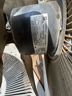 EMERSON K55HXDFM-6844 CONDENSER FAN MOTOR LENNOX 68J9701 1/6 HP USED