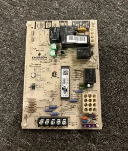 YORK COLEMAN 265901 FURNACE CONTROL CIRCUIT BOARD EMERSON 50A56-242-91 WORKS!